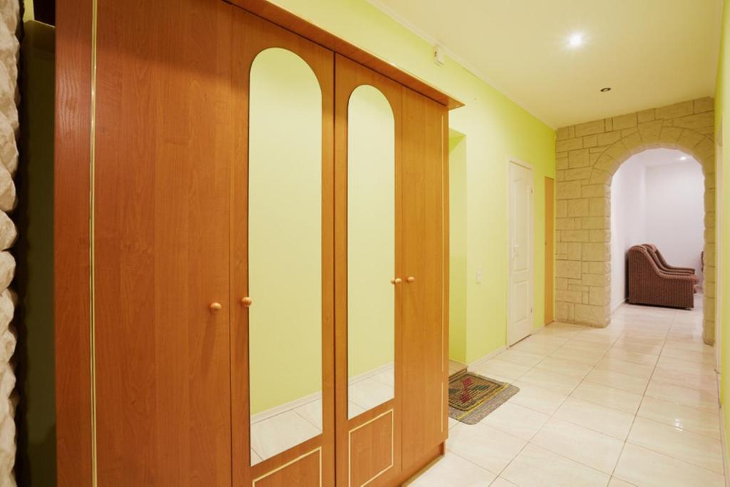 Stay Lviv Apartments Rum bild